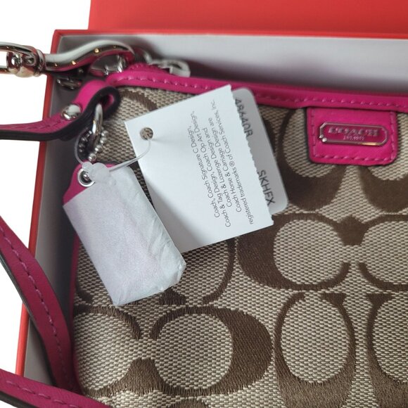 Coach Signature Khaki/Fuchsia Small Wristlet With Box & Tags - Picture 4 of 12